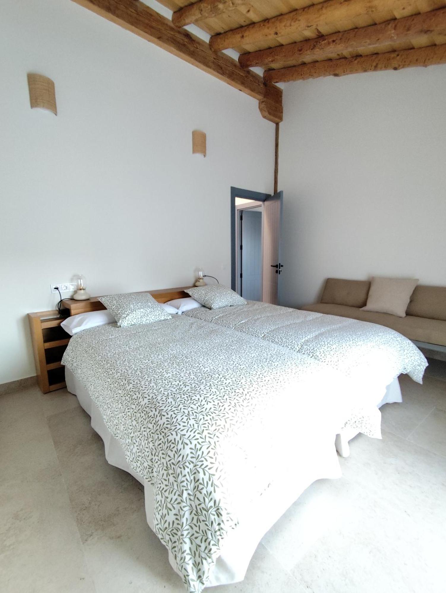 Vila Casa De Agustin Valverde Del Majano Exteriér fotografie