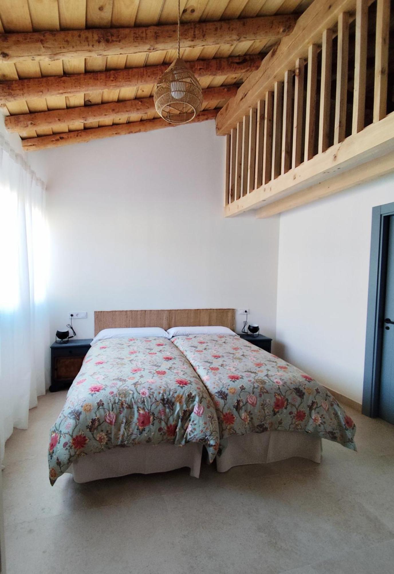 Vila Casa De Agustin Valverde Del Majano Exteriér fotografie